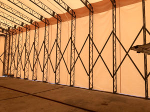 画像：伸縮式テント倉庫新築工事（建築確認申請有）